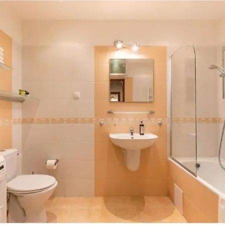 Lucka Appartement *